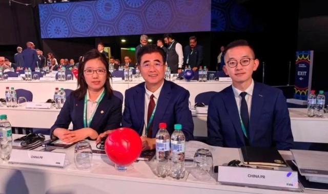 元游棋牌app下载-国际足联高层来了！与宋凯见面 施压央视：54亿打包两届世界杯