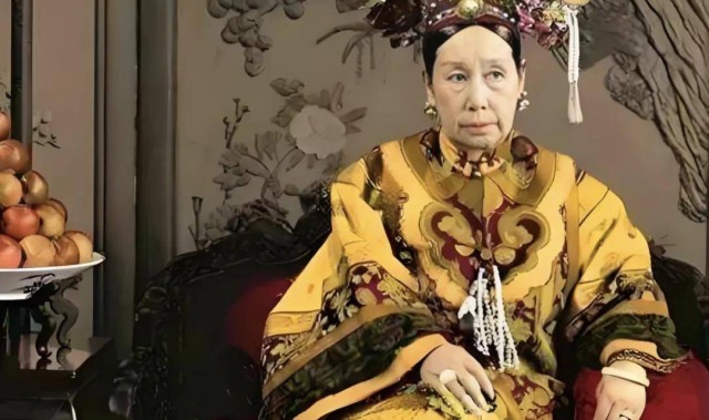 元游棋牌官方入口-慈禧逃跑时找乔家借了10万两，问：要什么赏赐？乔家：只要4个字